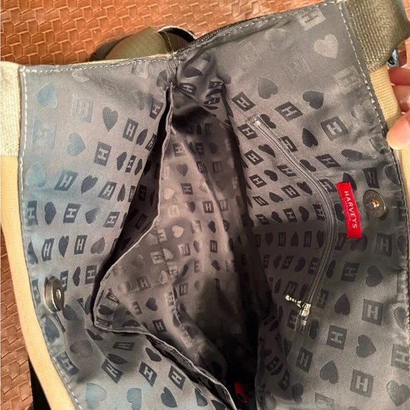 Harveys Seatbelt large Stella Handbag in Treecycle - Picture 6 of 6